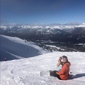 Meet your Posher, Alexandra